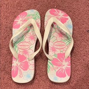 Havaianas size 9